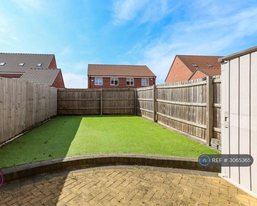 House in Nottingham - View 4