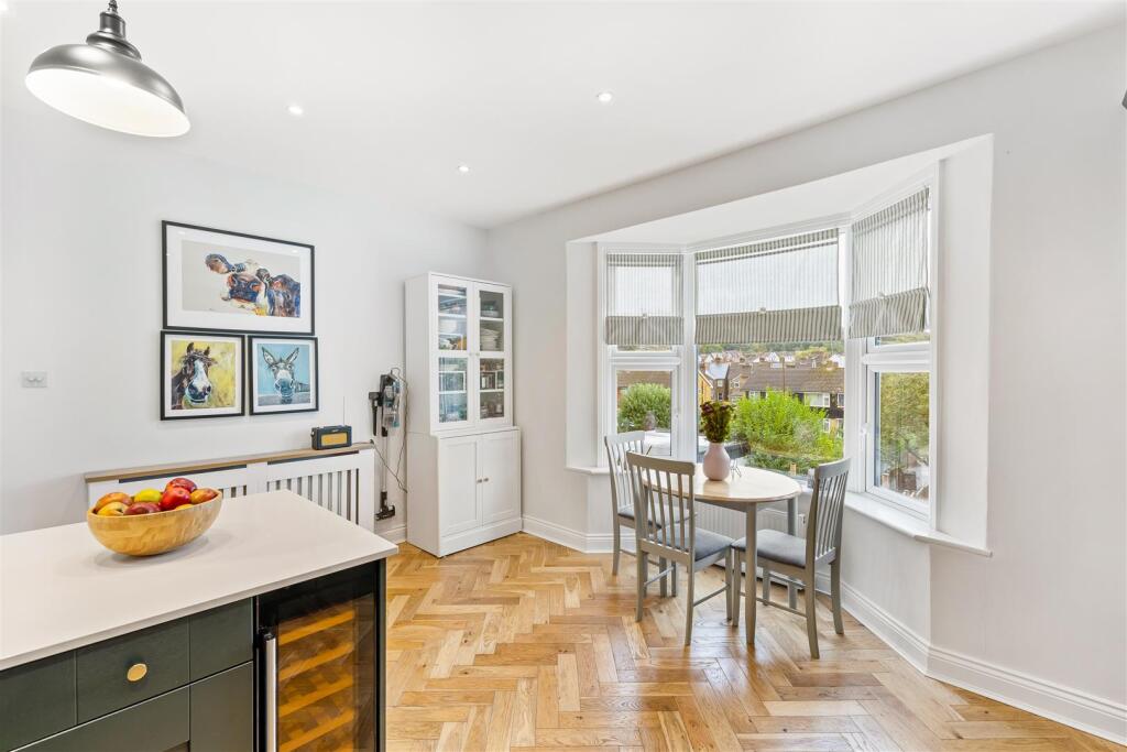 House in Redhill - More