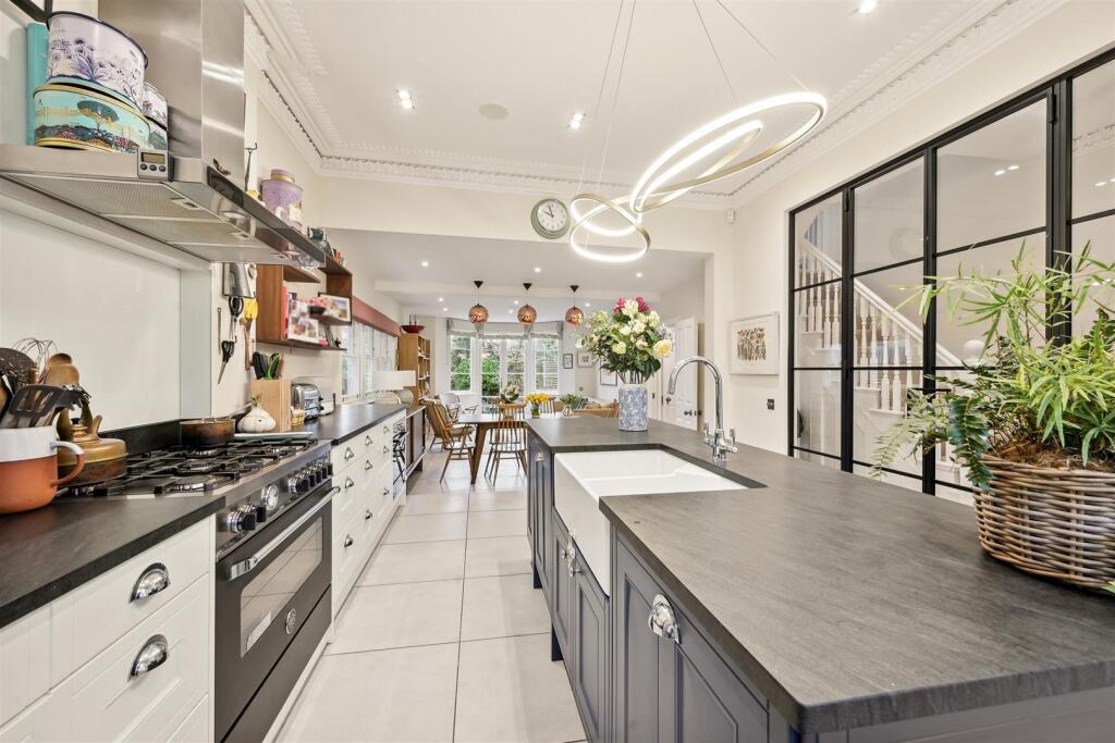 House in London, Shepherd's Bush - View 3