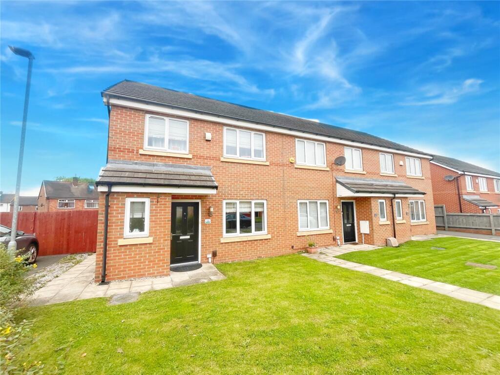 3-bed semi-detached on Swinside Close, Middleton, Manchester, M24, £280,000