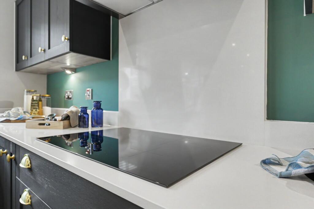 House in Coventry, Westwood Park, Burton Green - View 5