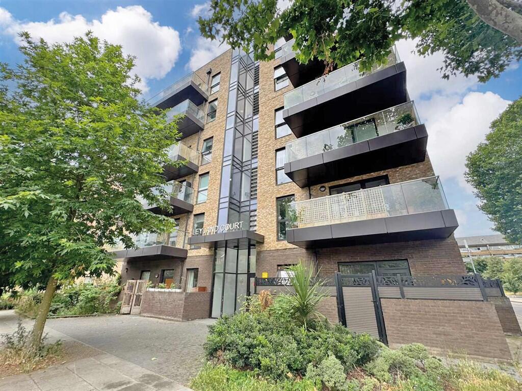 Main image of property: Shield Street, London