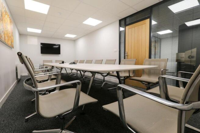 Bank Stirling Meeting Room_1280.jpg