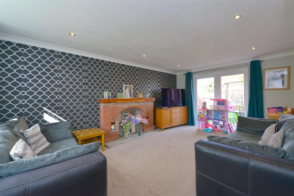 House in Shrewsbury - View 2