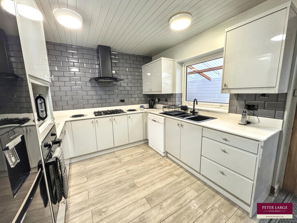 Awelon, Towyn , Conwy, LL22 photo 2