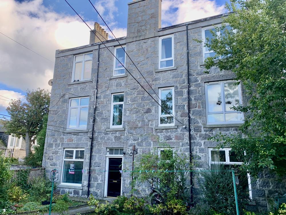 Main image of property: Mount Street., Top floor left, Aberdeen, AB25