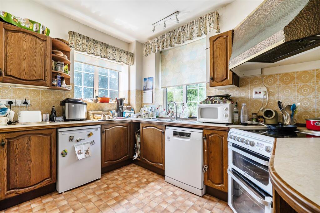 Marsh Road, Trowbridge photo 5