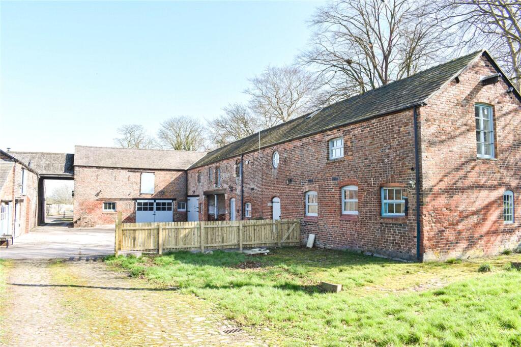 Main image of property: The Stables, Middlewich Road, Middlewich, CW10