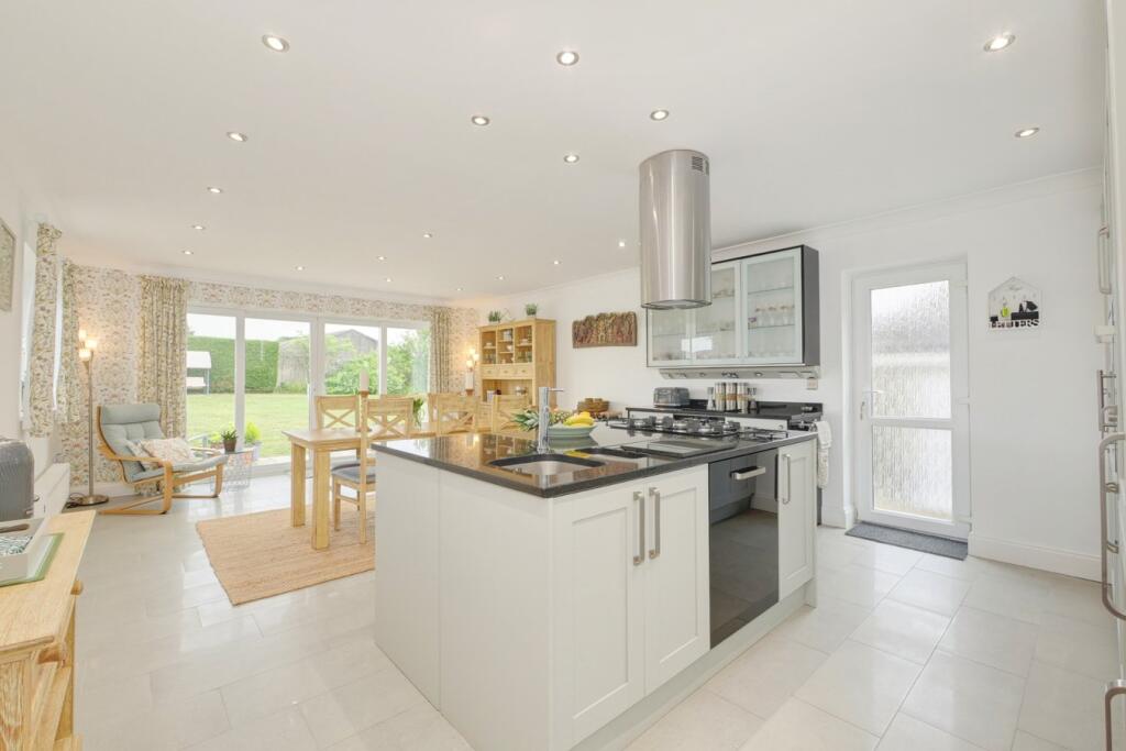 House in Wealden, Hellingly - View 3