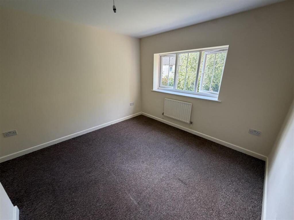 Apartment in Spalding, Clay Lake - More