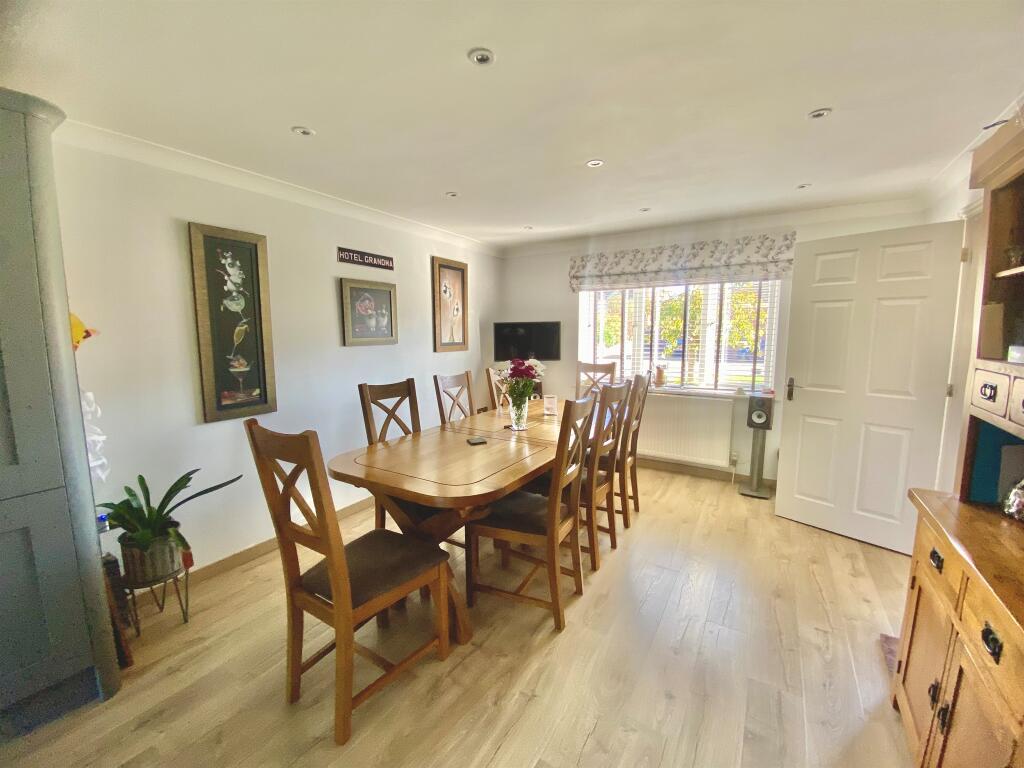 House in Fenland, March - View 5