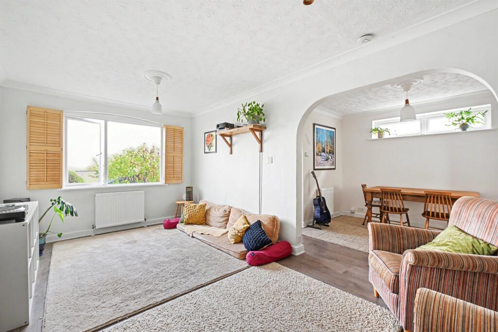 House in Dacorum, Northchurch - View 4