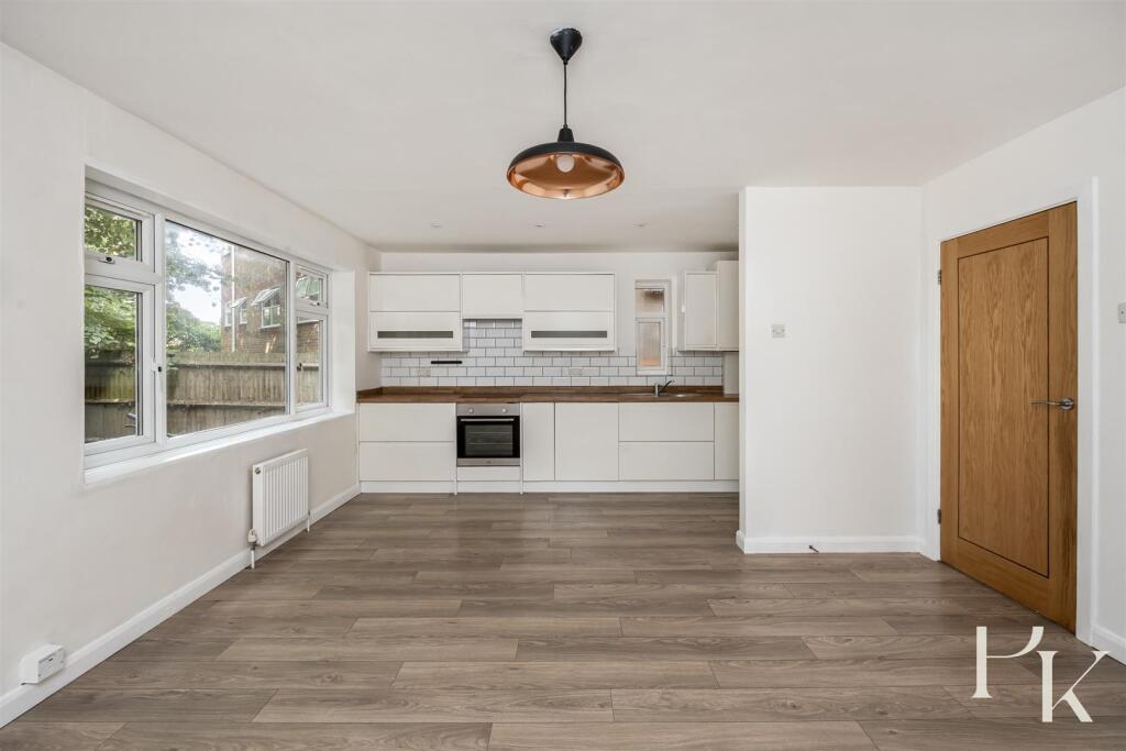 Apartment in Hove, Brighton and Hove - More