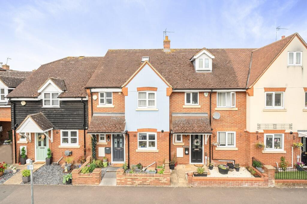 Main image of property: Coppice Mead, Stotfold, SG5