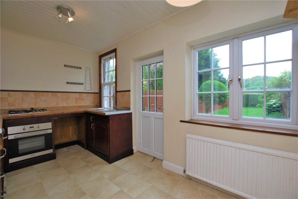 House in Guildford - View 4