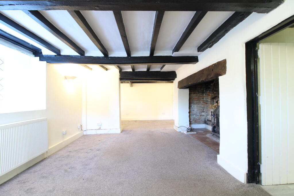 House in Redhill - View 4