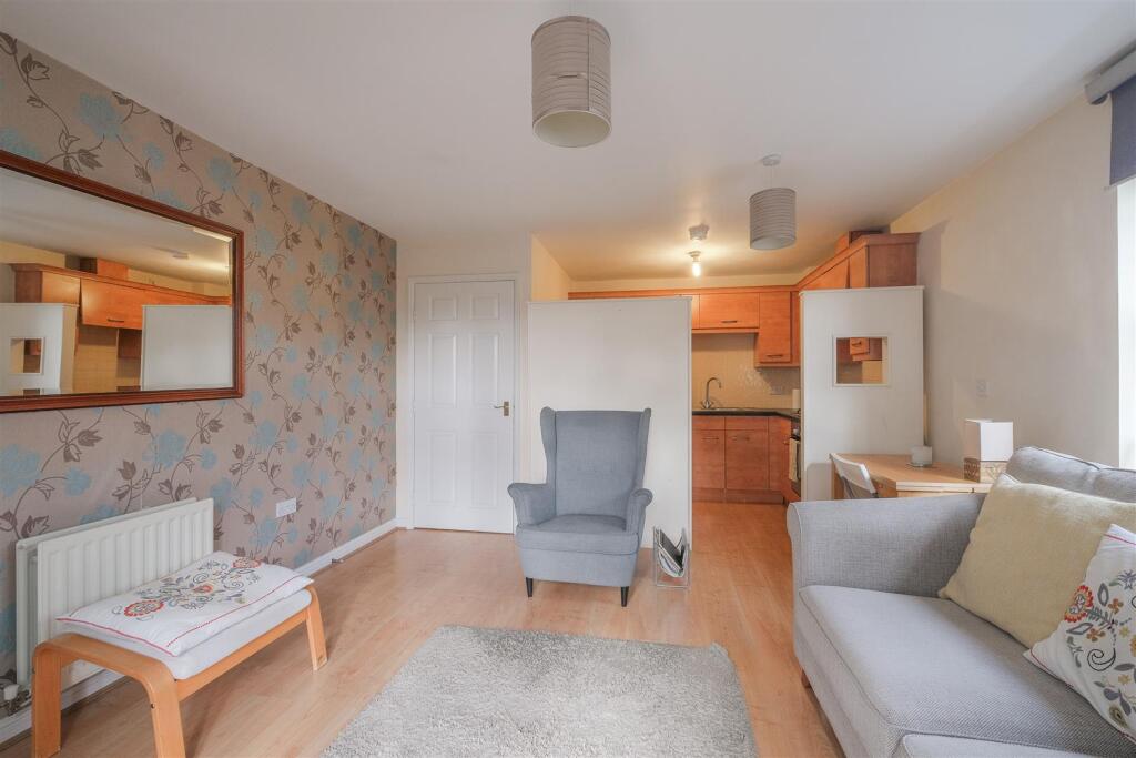 Apartment in Halifax - View 4