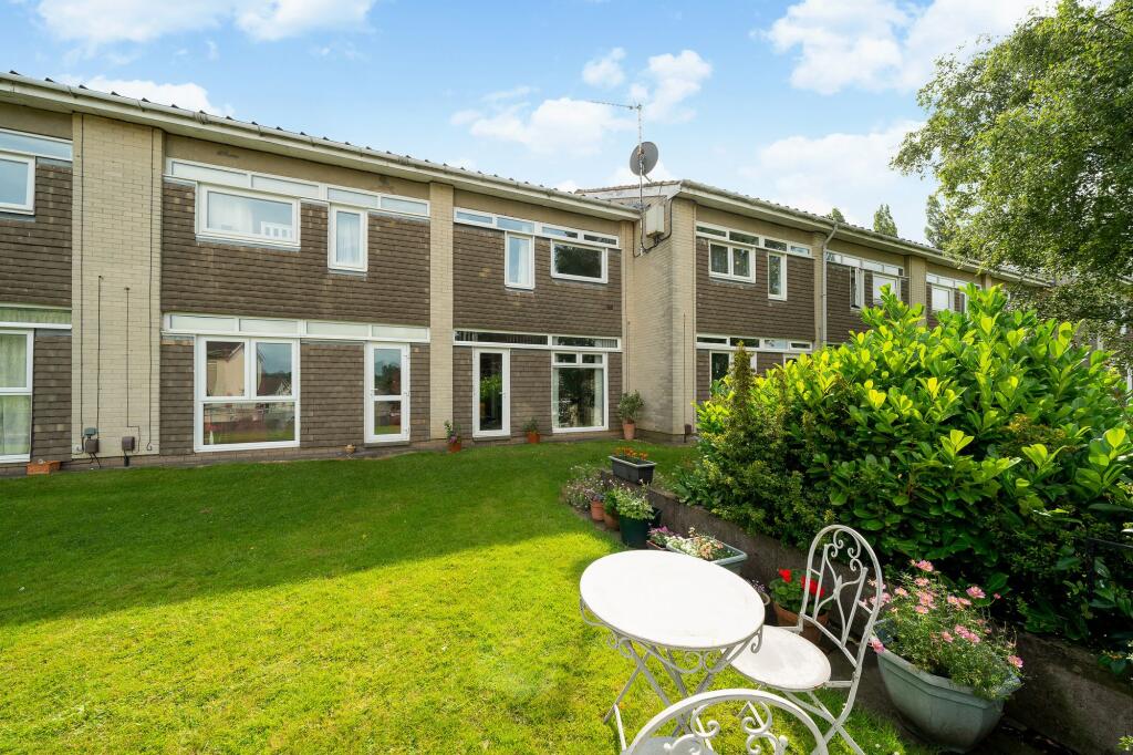 Main image of property: Chatsworth Grove, Harrogate, HG1