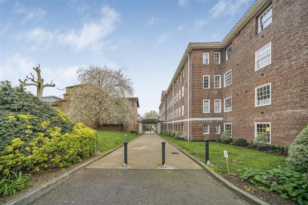 Main image of property: Scott Avenue, SW15