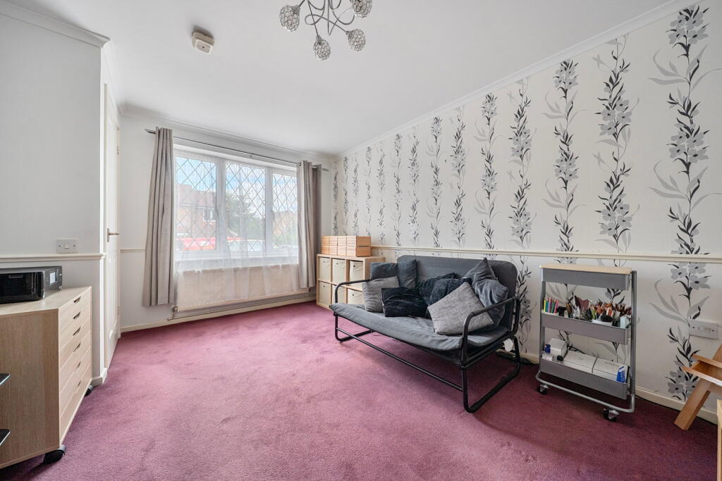 House in Reading - View 4