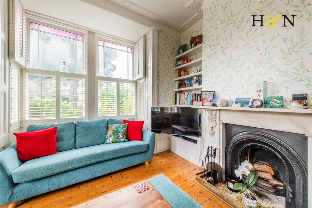 House in Brighton - View 5