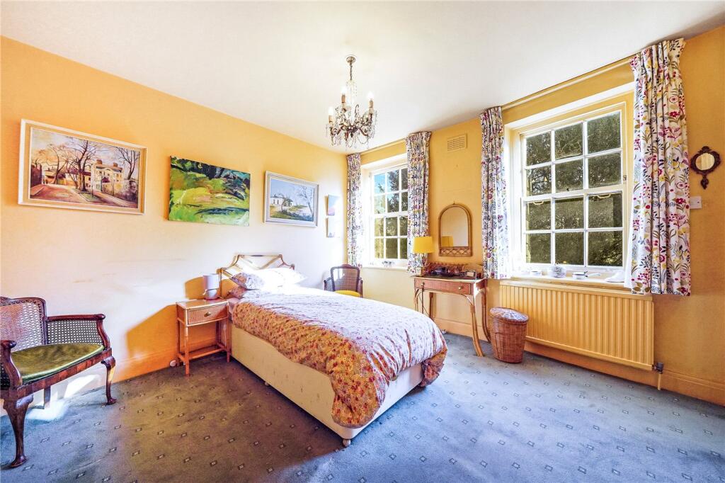 Apartment in London - More