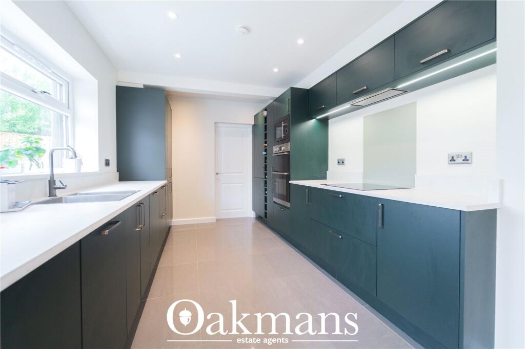 House in Bromsgrove, Wythall - View 4