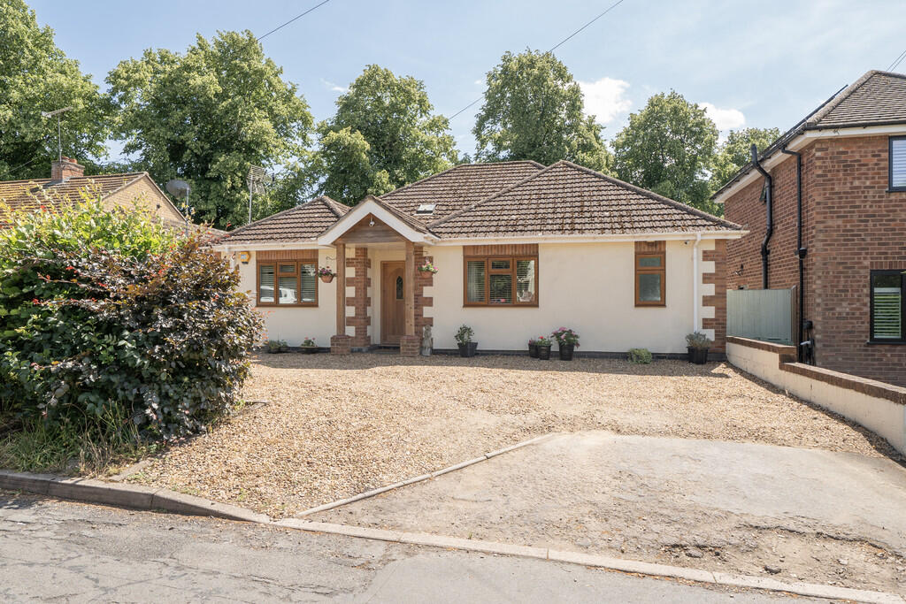 Main image of property: Station Road, Clifton Upon Dunsmore