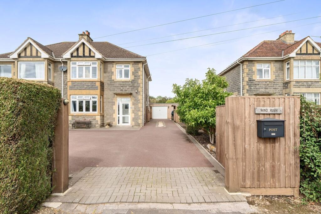 House in Bath - View 4