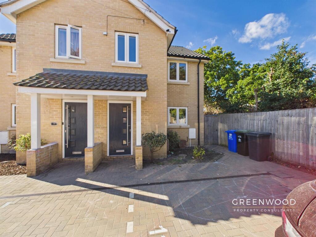 House in Ipswich, Suffolk - View 2