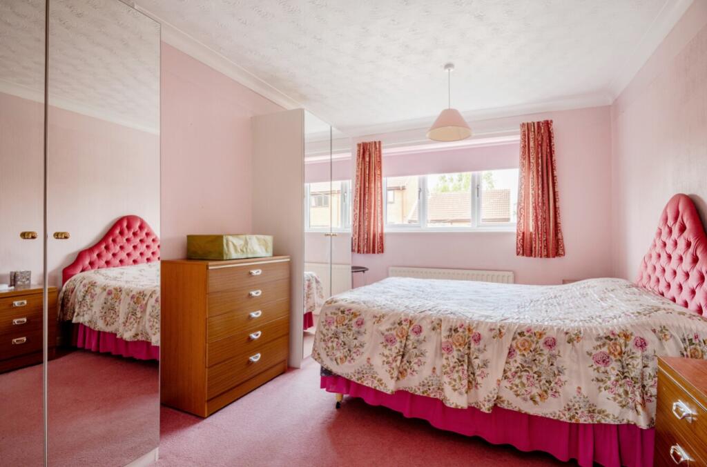 House in Grimsby, Wybers Wood - More