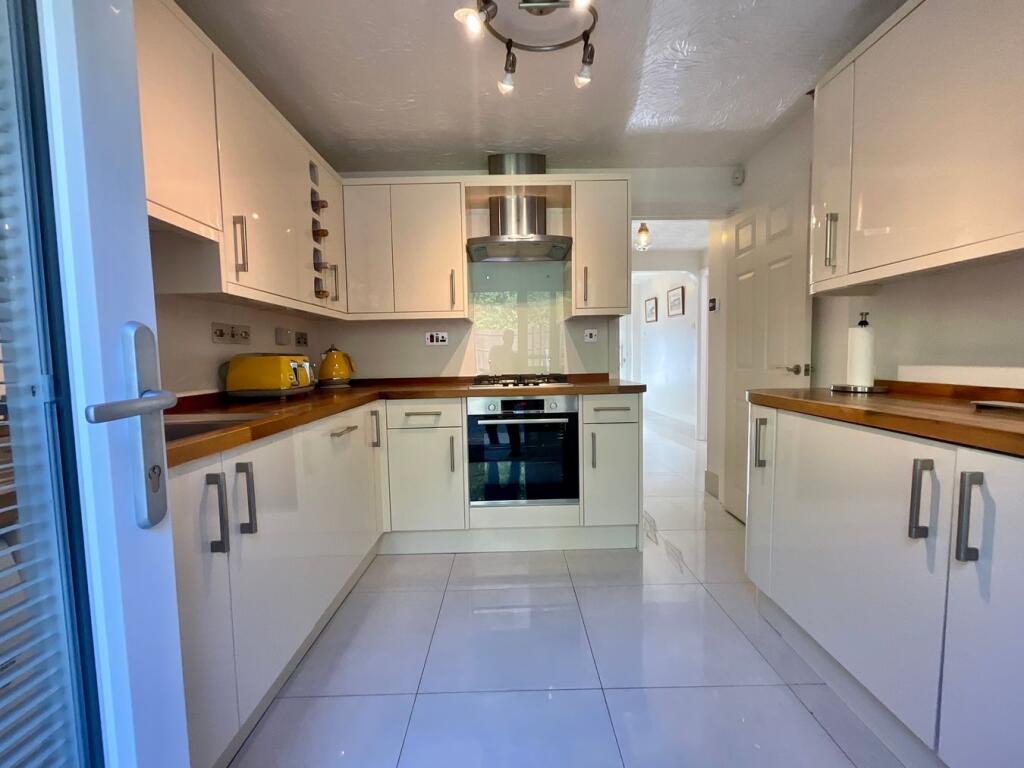 Priory Way, Langstone, Newport, NP18 photo 4