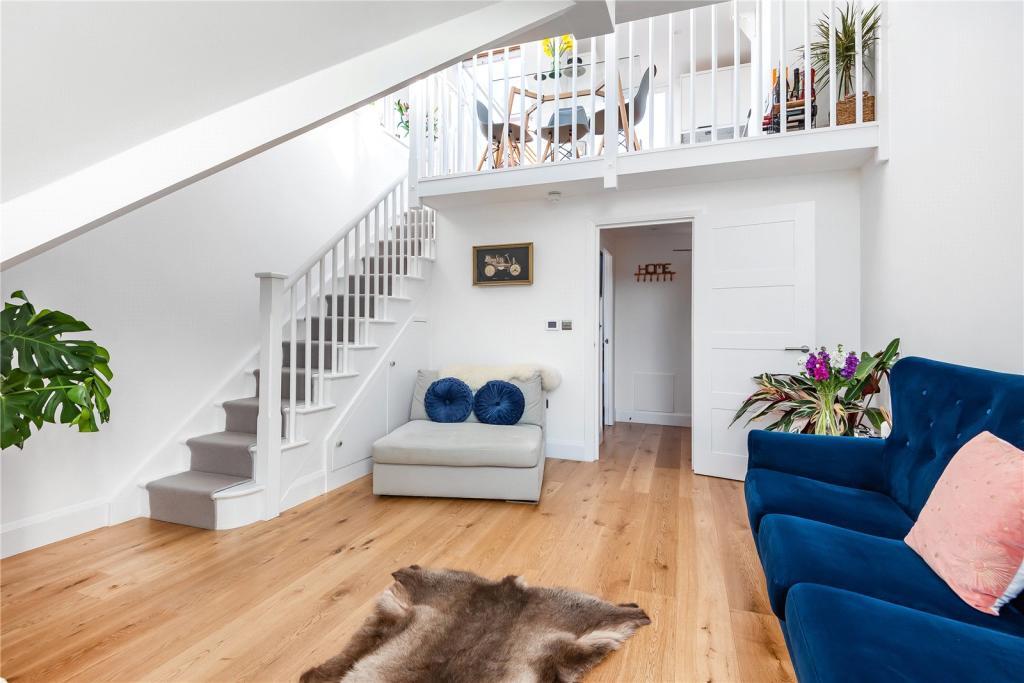 Main image of property: London Road, TN13
