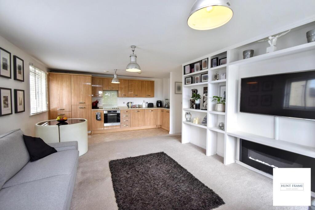 Groombridge Avenue, Eastbourne - View 3