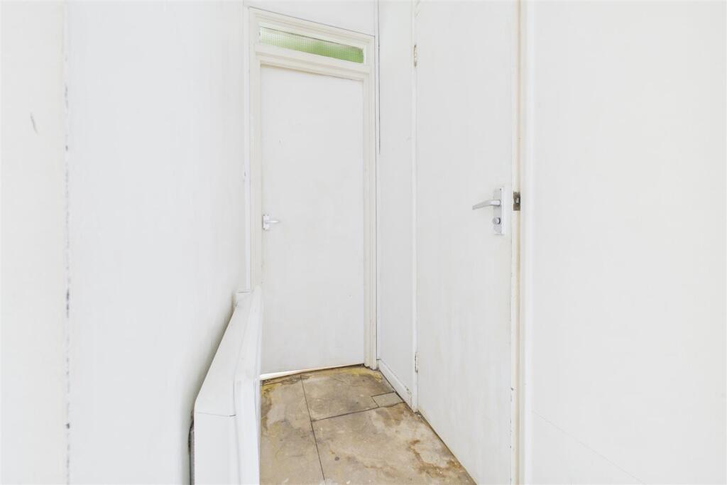 Additional image 13 of Flat | Basic Updating | BA1