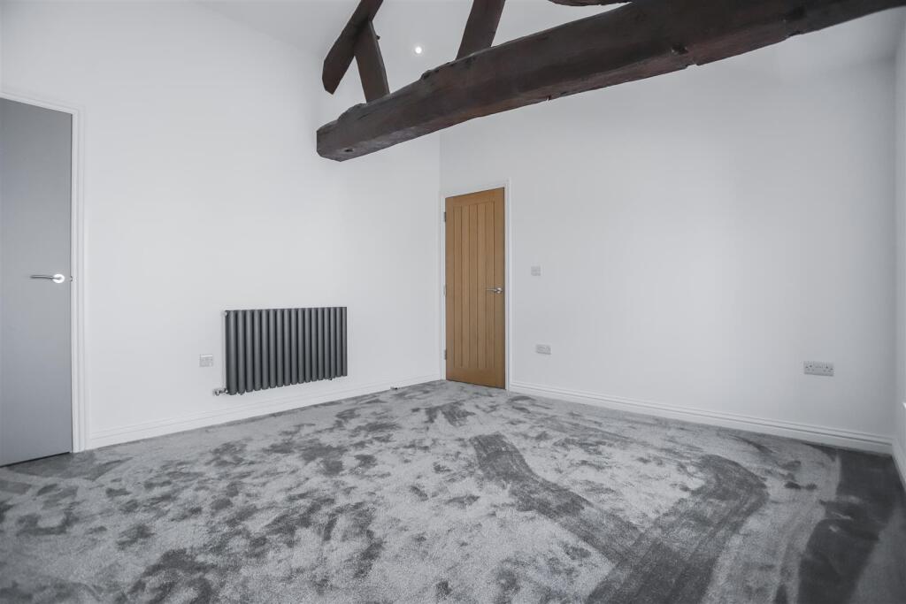 Apartment in Blackburn - View 4