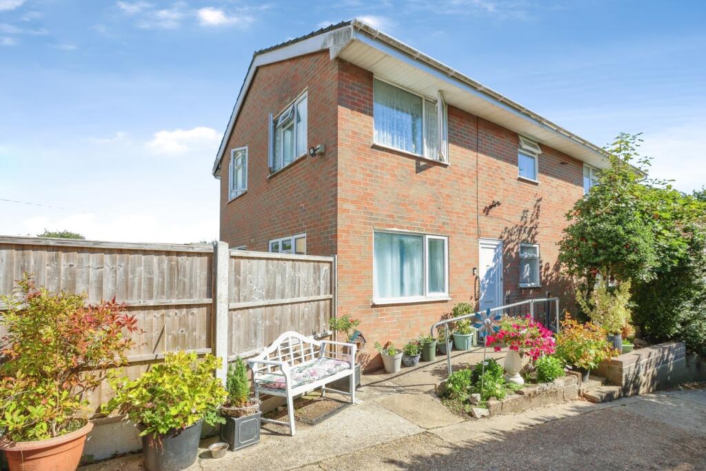 Poole Lane, Bournemouth, Dorset, BH11