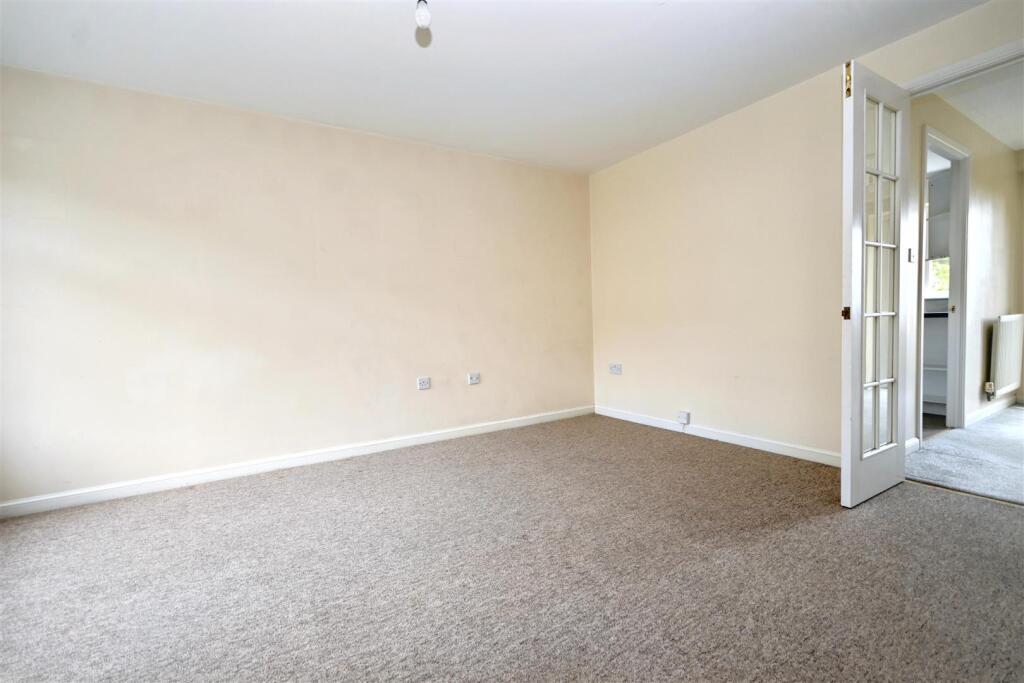 House in Eastbourne, Downside - More