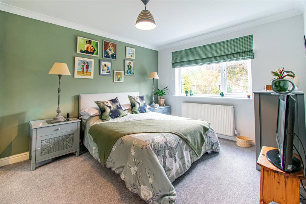 House in Reading - More