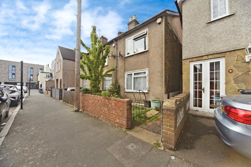 House in Croydon