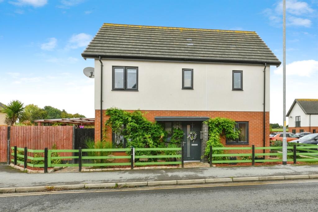 Main image of property: Greenpark Avenue, King's Lynn