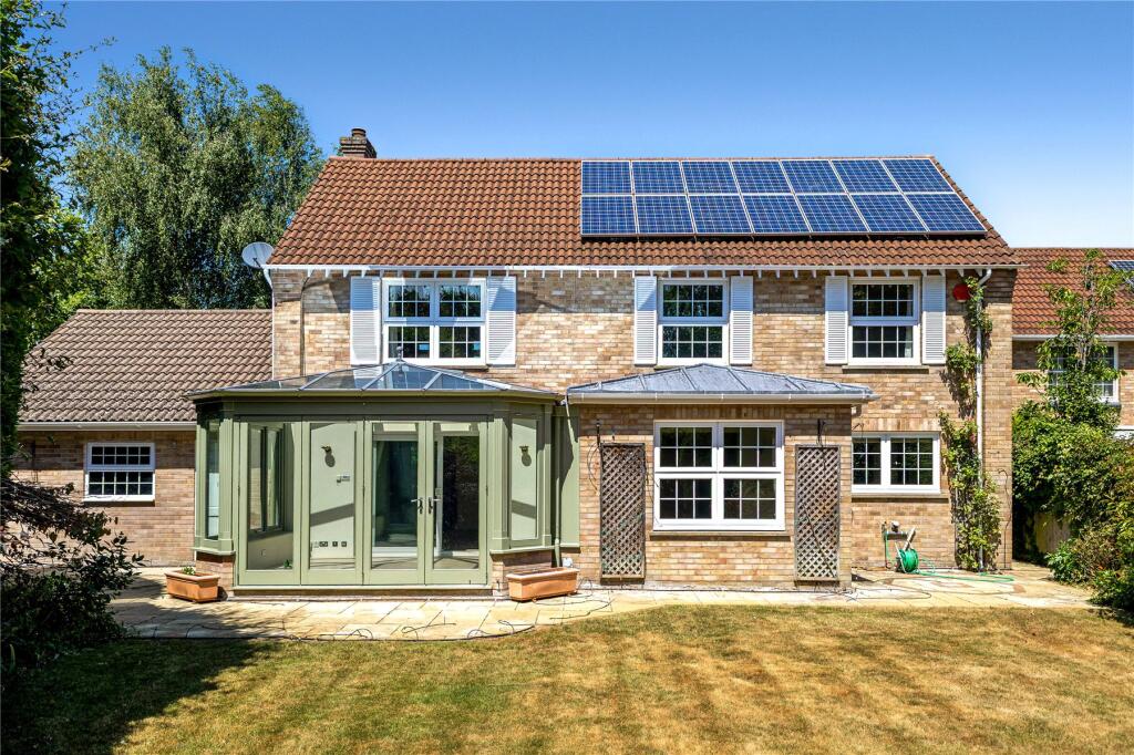 Main image of property: Kingsfield, Lymington, Hampshire, SO41