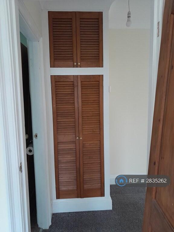 Additional image 12 of Moor View, Bradford, BD4