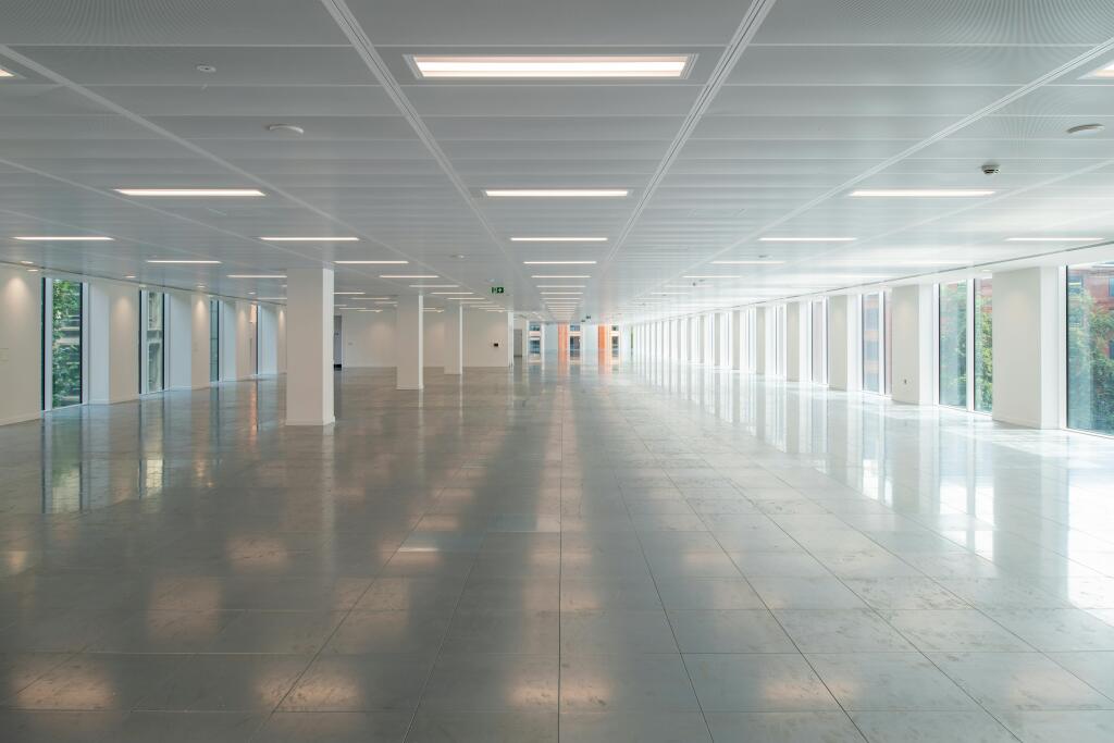 ma02082132.jpg