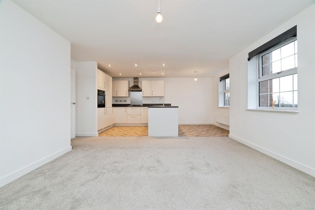 Apartment in Anlaby, Anlaby with Anlaby Common - View 4