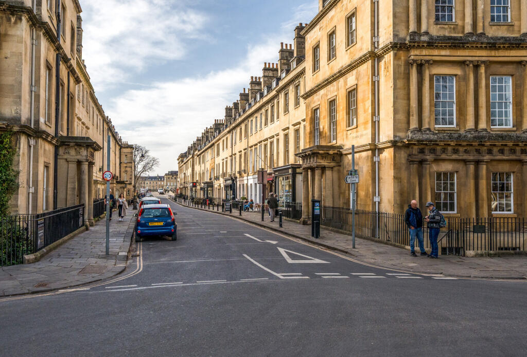 Apartment in Bath, Kingsmead - View 2