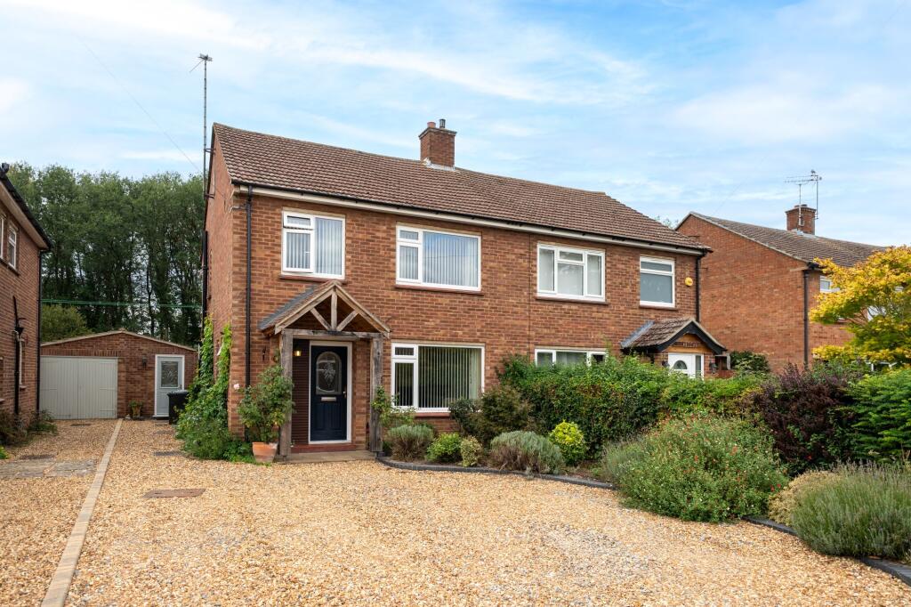 Main image of property: Manor Park, Histon, CB24