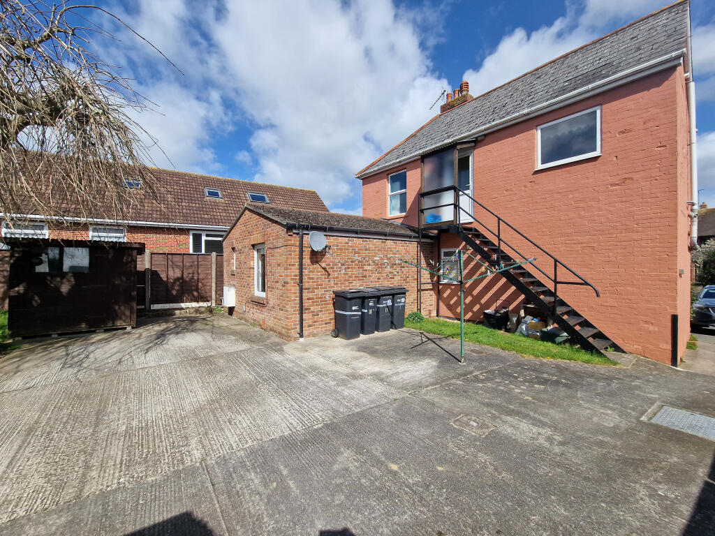 Additional image 20 of St. Michaels Avenue, Yeovil, Somerset, BA21 4LS