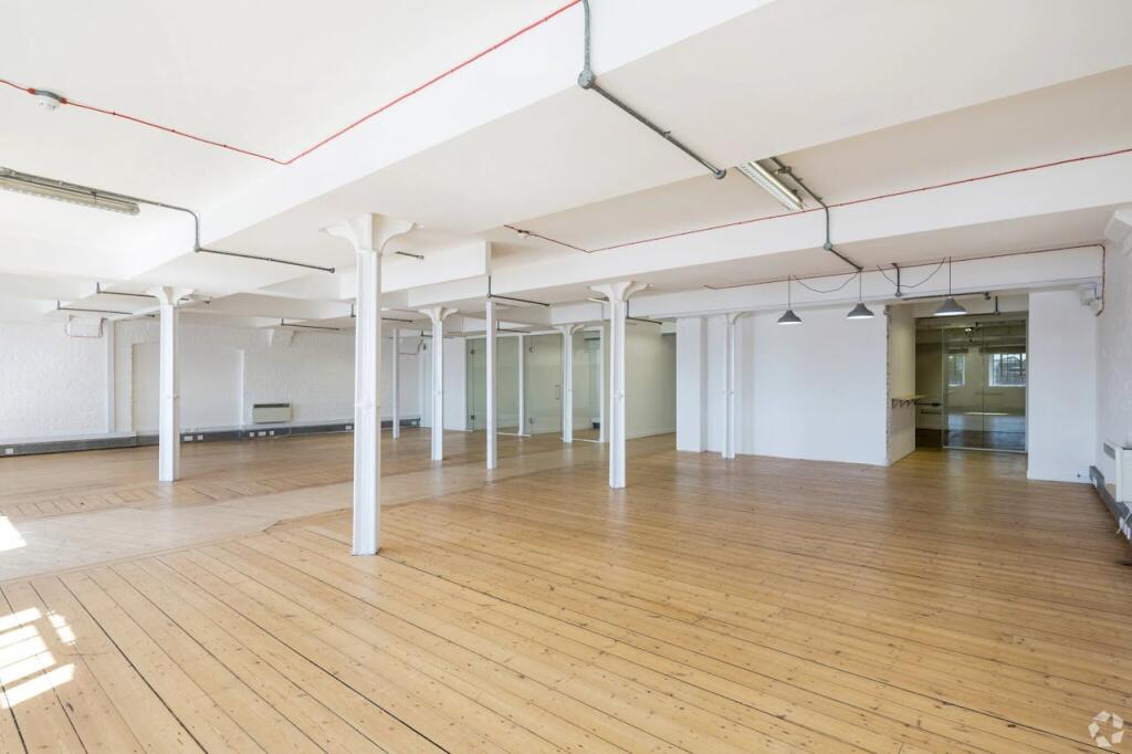 70-Wapping-Wall-London-Interior-Photo-15-LargeHi