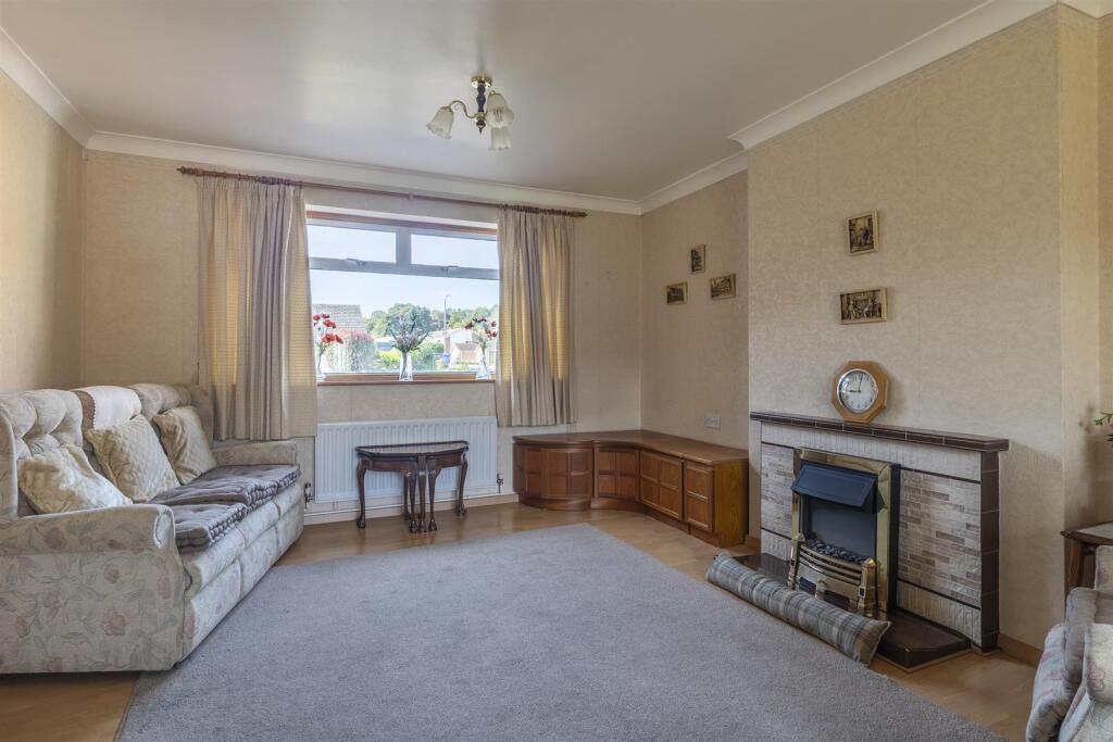 House in Faversham, Davington Park - View 5